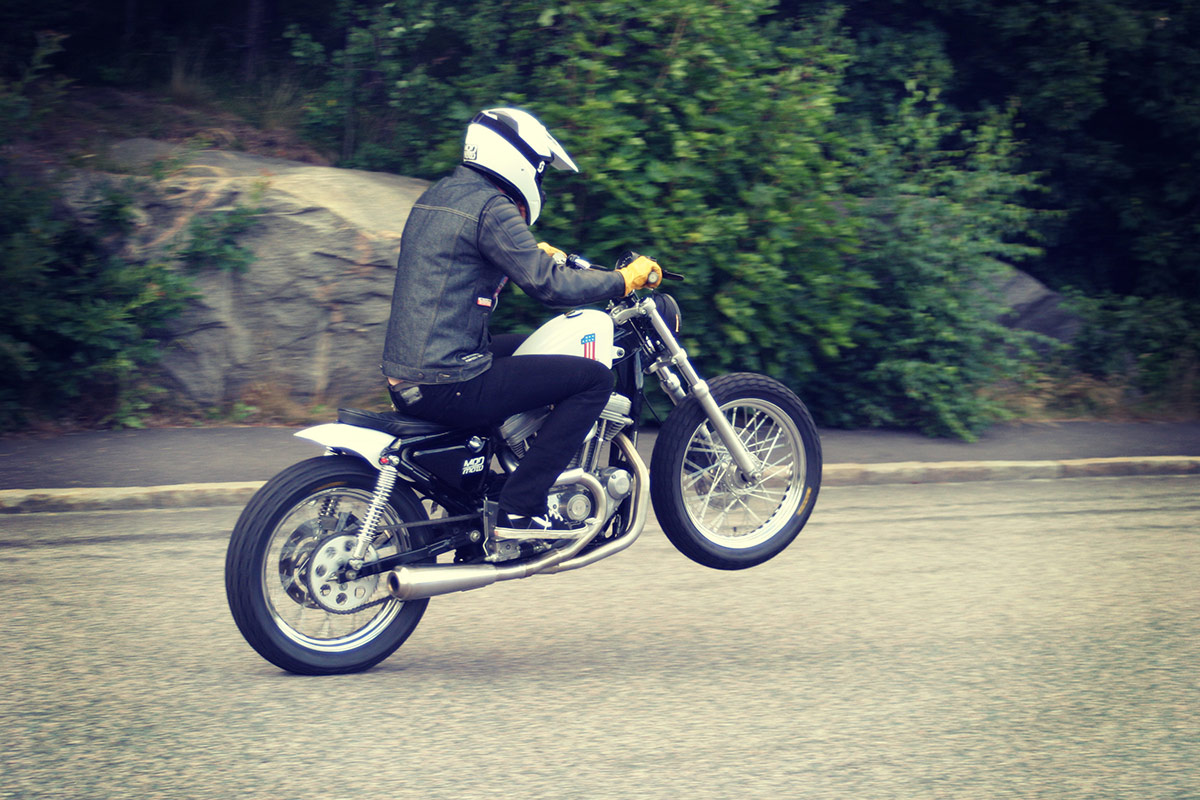 Harley-Davidson Sportster flat tracker stuntman