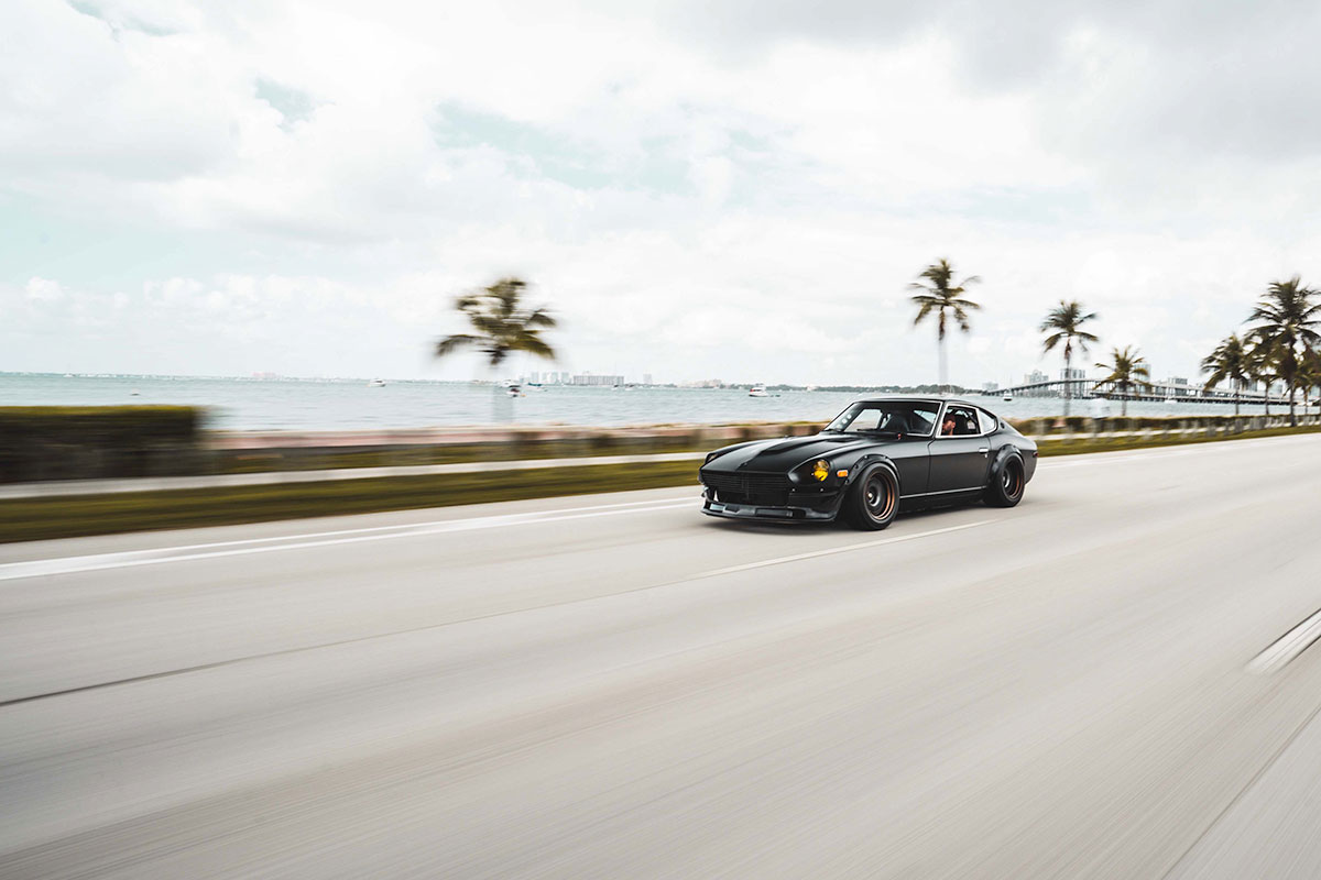 Datsun Z Miami road